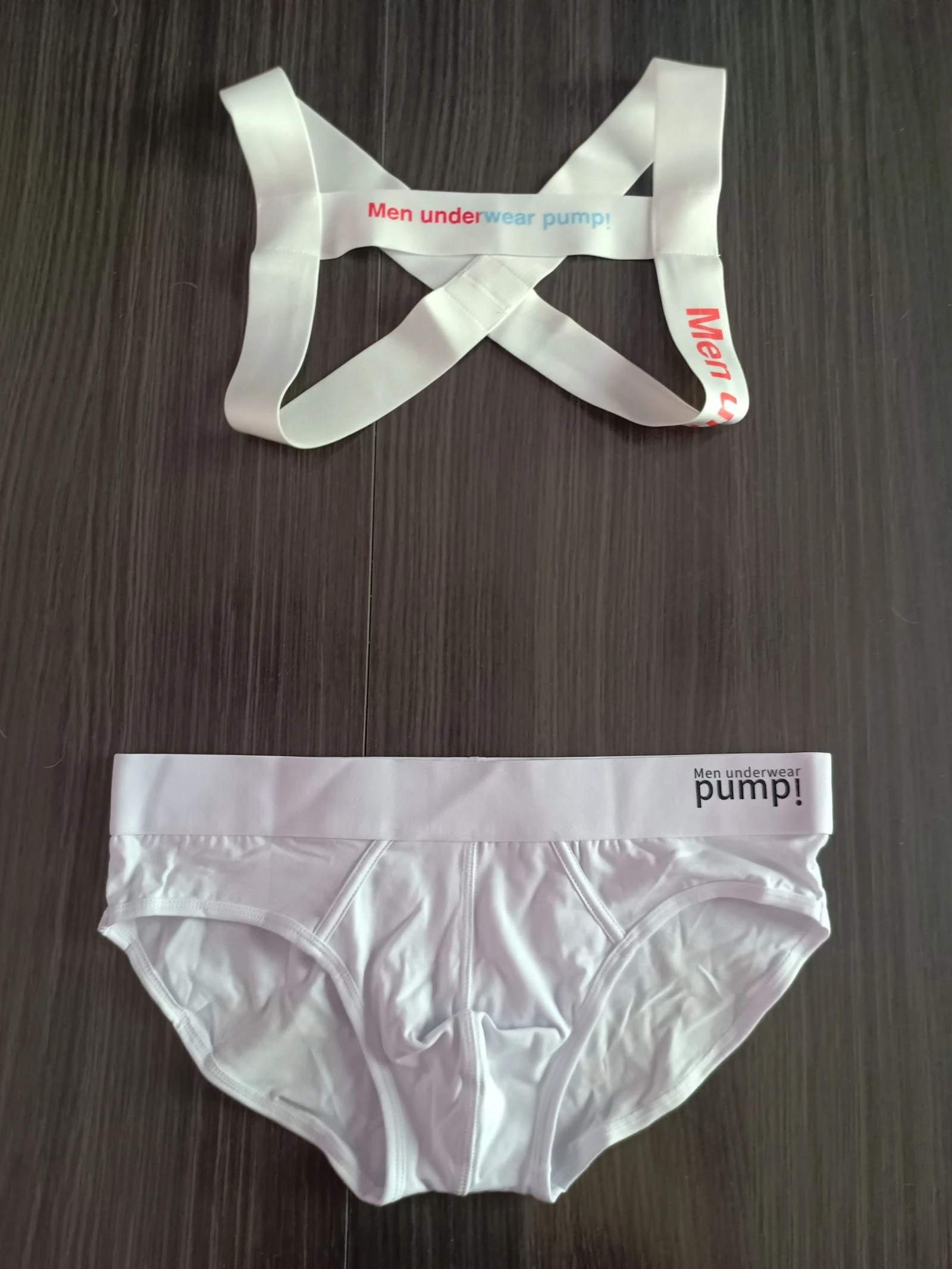 Ensemble slip blanc homme et harnais élastique 